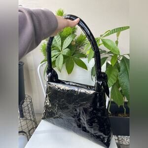 🌿 KASSL Bag Lady Lacquered Leather Shoulder Bag in Black